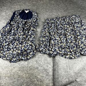 Riley & Rae Short Sleeve Ditsy Floral 2 piece‎ Dress Size S NWT
